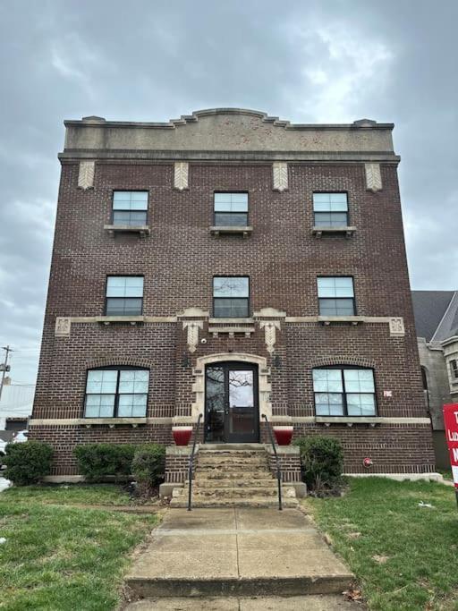 Loft With Pool Table! Pet-friendly Haven! Columbus